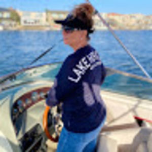 Meet your Posher, Sarah-jane